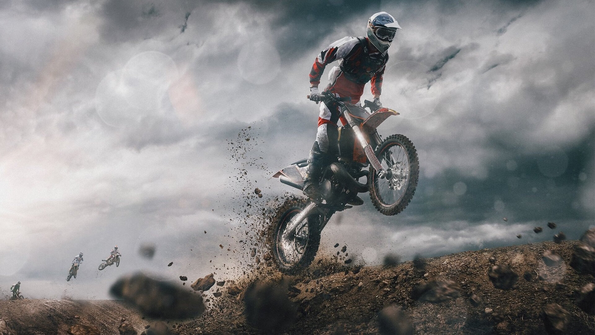 日本马术协会与学校合作,开展马术教育课程,推广马术文化。,日本马术场地惊现恐怖场景